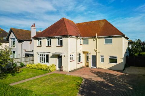 9 Audley Road, Folkestone, CT20 3QA