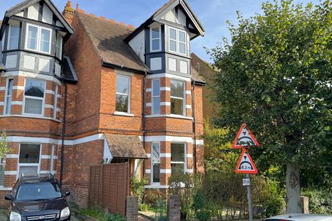 62 Bournemouth Road, Folkestone, CT19 5AZ