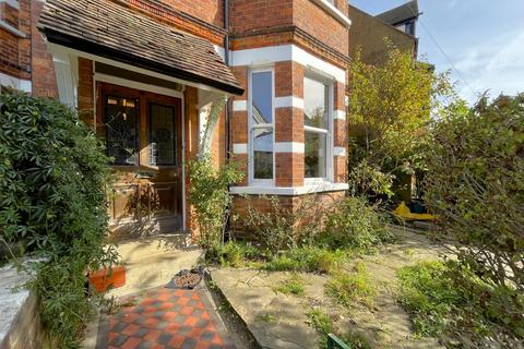 62 Bournemouth Road, Folkestone, CT19 5AZ