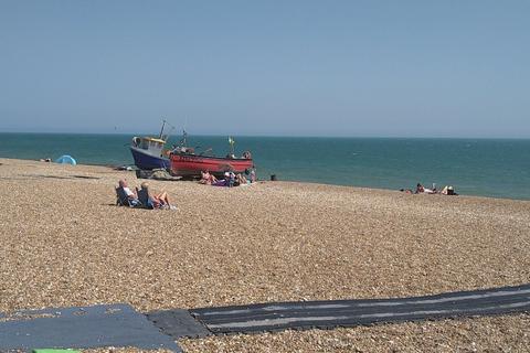 4, Drift Fishermans Beach, Hythe, CT21 6FN