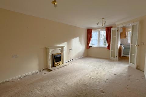 1 bedroom apartment for sale, Sandgate Road, Kent CT20