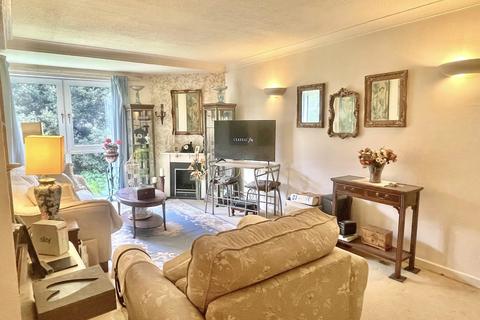 1 bedroom apartment for sale, Sandgate Road, Kent CT20