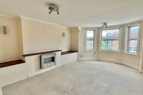 3 bedroom maisonette for sale, Trinity Road, Kent CT20