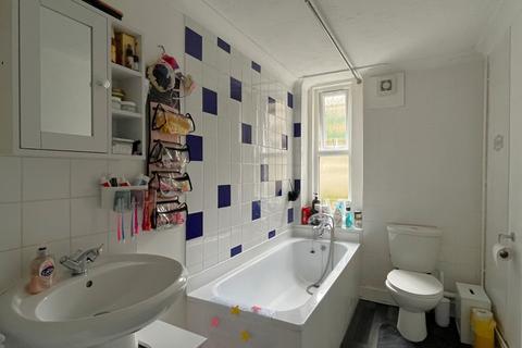 2 bedroom apartment for sale, Cheriton Gardens, Kent CT20