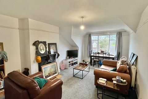 2 bedroom apartment for sale, Sandgate Hill, Folkestone CT20