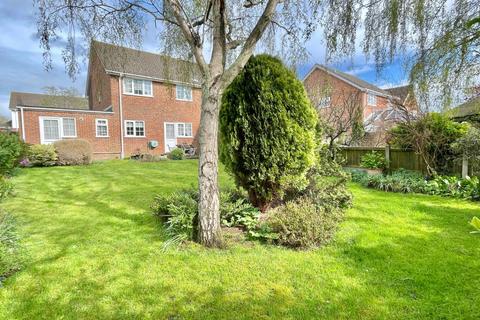 114 Lucy Avenue, Folkestone, CT19 5TN