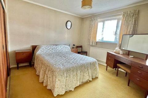 114 Lucy Avenue, Folkestone, CT19 5TN