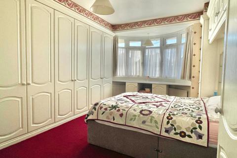 262 Dover Road, Folkestone, CT19 6NS