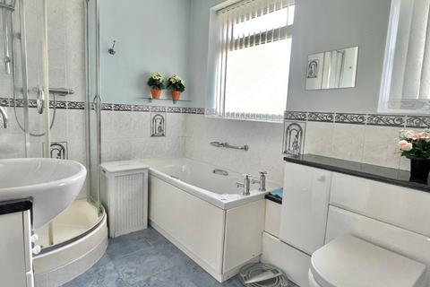 262 Dover Road, Folkestone, CT19 6NS