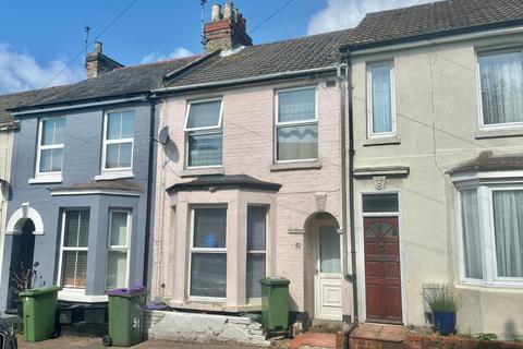 2 bedroom terraced house for sale, Walton Road, Kent CT19