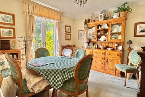 9 Chichester Road, Sandgate, Folkestone, CT20 3BN