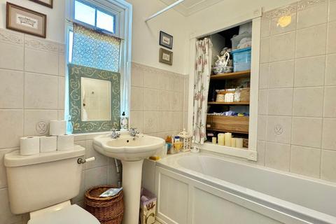 9 Chichester Road, Sandgate, Folkestone, CT20 3BN