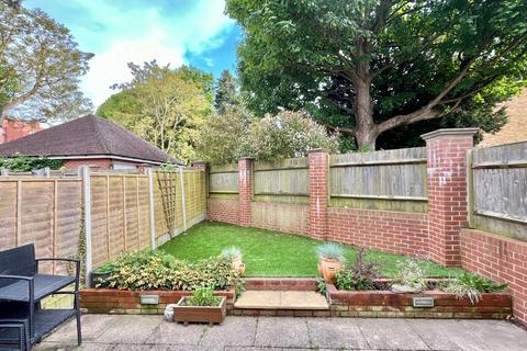 4 bedroom end of terrace house for sale, Shorncliffe Road, Kent CT20