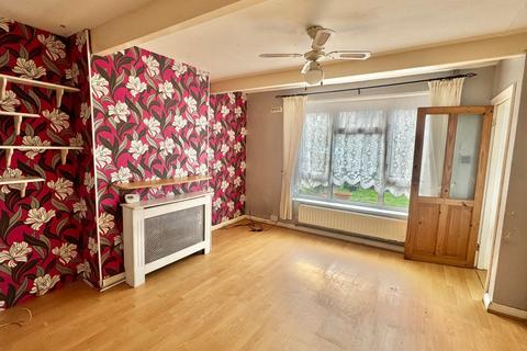 2 bedroom semi-detached house for sale, Bunkers Hill Road, Kent CT17