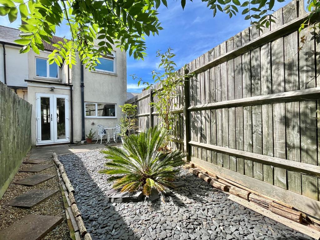 Private Garden