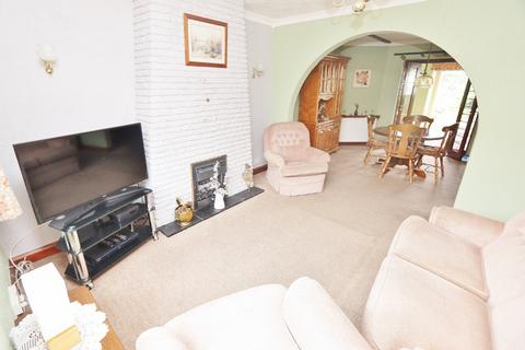 3 Sheila Close, Romford, RM5 2PA