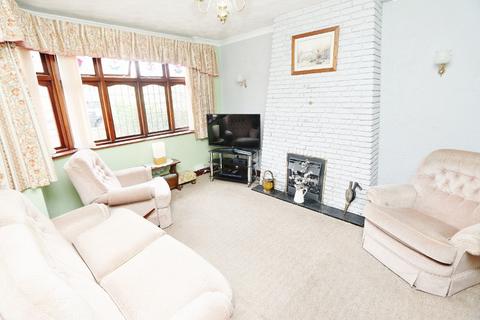 3 Sheila Close, Romford, RM5 2PA