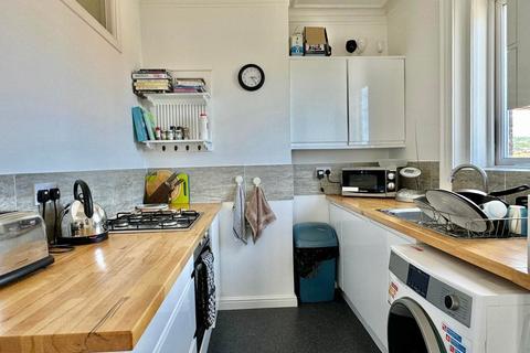 1 bedroom apartment for sale, Castle Hill Avenue, Kent CT20