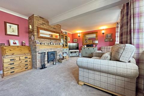1 Barryfields, Shalford, Braintree, CM7 5HJ