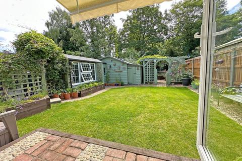 1 Barryfields, Shalford, Braintree, CM7 5HJ