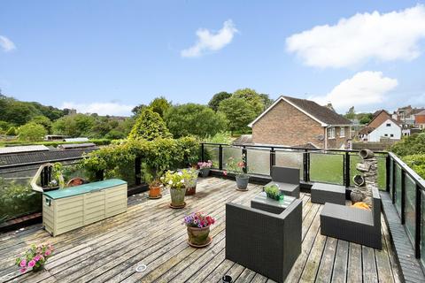 4 bedroom detached house for sale, Station Road, Folkestone CT18