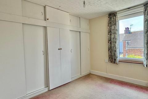 57 Garden Road, Folkestone, CT19 5RA