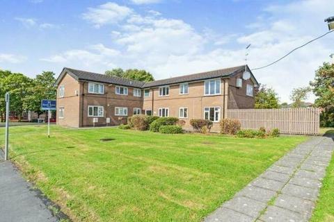 2 bedroom apartment for sale, Windsor Road, Preston PR3