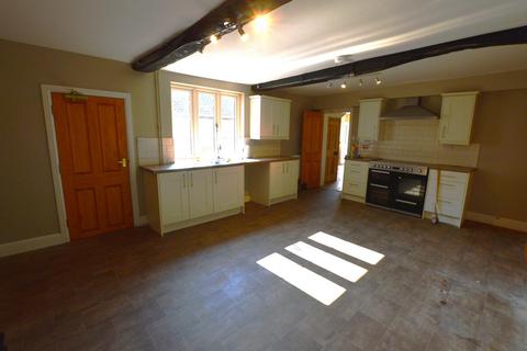 4 bedroom detached house to rent, Bakers Lane, Redmile, NG13