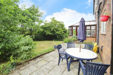 4 Beechwood, Glossop, SK13 6XS