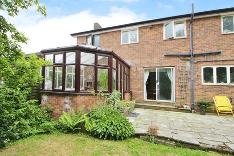 4 Beechwood, Glossop, SK13 6XS