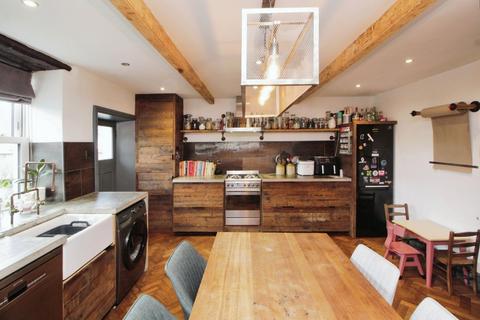 41 Bankbottom, Hadfield, Glossop, SK13 1BY