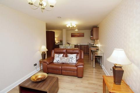 2 bedroom apartment for sale, Glossop Brook Road, Derbyshire SK13