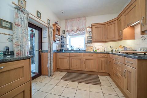 Thirlwell House Quarry Road, Locharbriggs, Dumfries, DG1 1QF