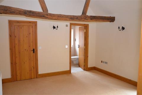 2 bedroom barn conversion to rent, Bank Road, Worcester WR6