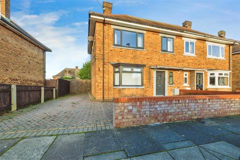 3 bedroom semi-detached house for sale, Lincoln Road, Lincolnshire DN35