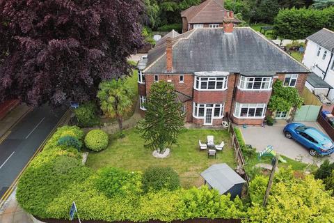 3 Bargate Avenue, Grimsby, DN32 0EB