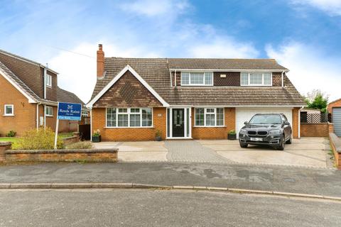 37 Harneis Crescent, Laceby, Grimsby, DN37 7BA