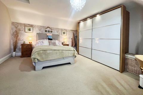 37 Harneis Crescent, Laceby, Grimsby, DN37 7BA