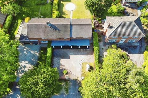 Kirkville Main Road, Barnoldby Le Beck, Grimsby, DN37 0BG