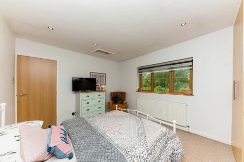 43 Aylesby Road, Great Coates, Grimsby, DN37 9NT