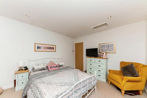 43 Aylesby Road, Great Coates, Grimsby, DN37 9NT