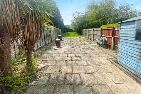 61 Beeley Road, Grimsby, DN32 8NH
