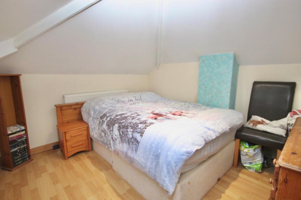 Loft Room 2