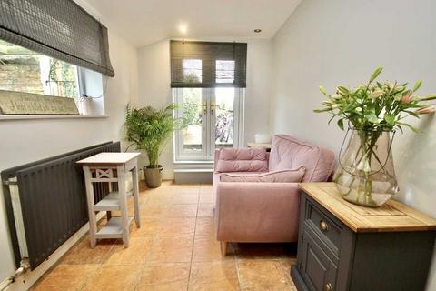 21 Belmangate, Guisborough, TS14 7AB