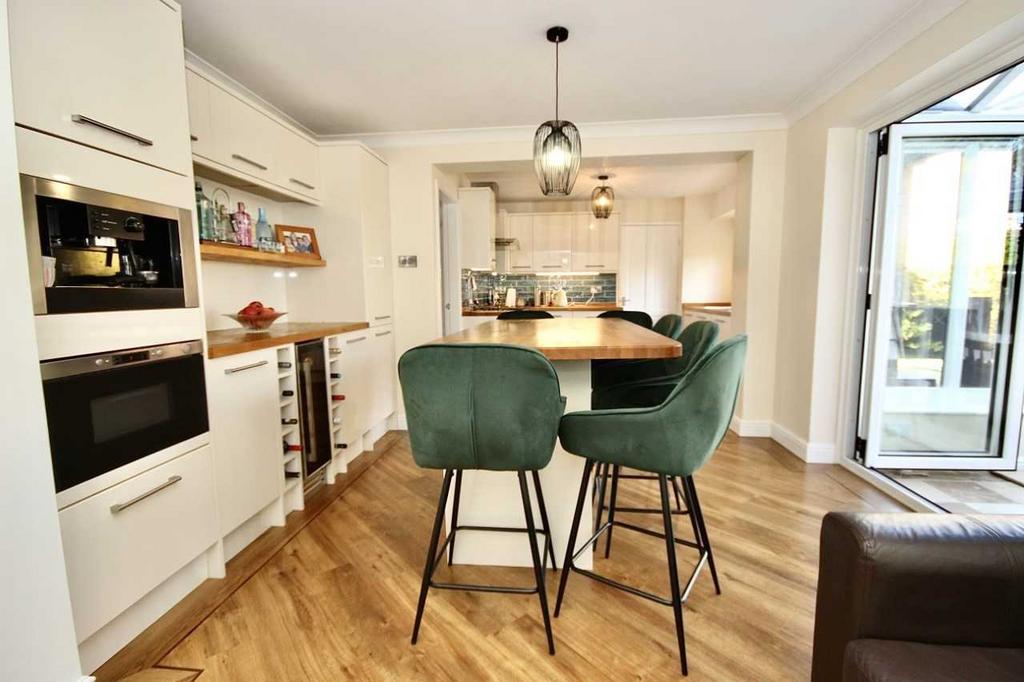 Kitchen/ Diner