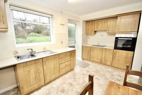 2 bedroom bungalow for sale, Rosecroft Avenue, Saltburn-by-the-Sea TS13