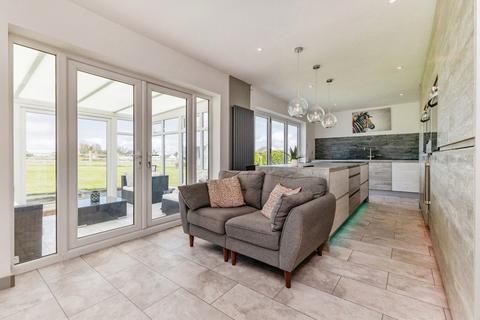 5 bedroom bungalow for sale, Guisborough Road, Saltburn-by-the-Sea TS12