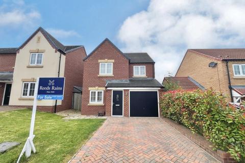 3 bedroom detached house for sale, Cringle Gardens, North Yorkshire TS14