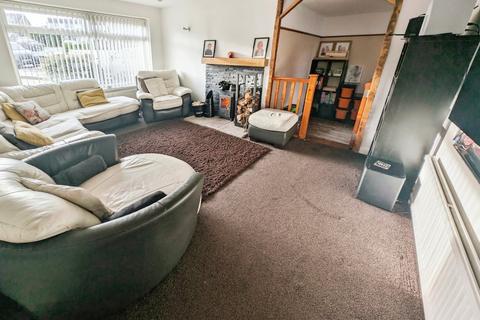 29 Heathmoor Way, Halifax, HX2 9LT