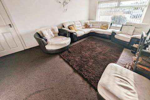 29 Heathmoor Way, Halifax, HX2 9LT